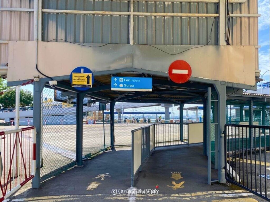 walkway to penang ferry station