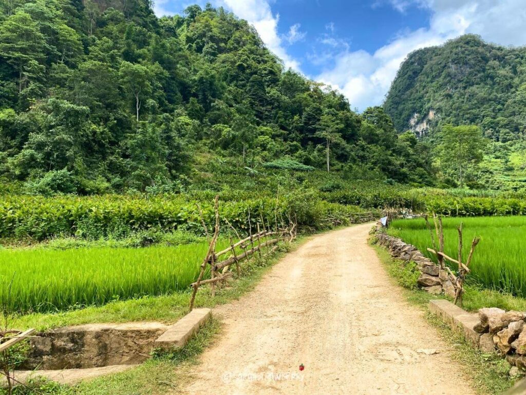Cao bang loop vietnam view