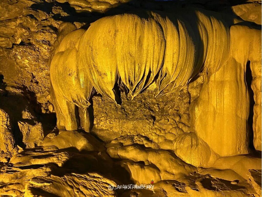 Upside-down Lotus Stalactite in Nguom Ngao Cave